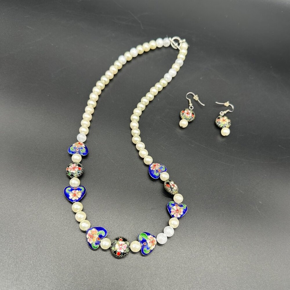 Vintage Cloisonne Floral Faux Pearl Necklace Earrings Set Heart Beads Blue Black